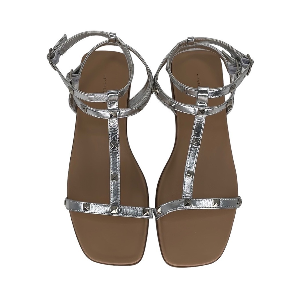 14th & Union Finley NWOT Nordstrom Gladiator Sandals Strappy Silver Size 8.5